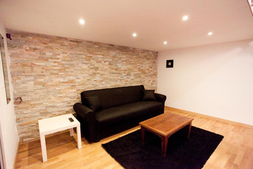 10 House Budget Stay Budapest Exterior photo