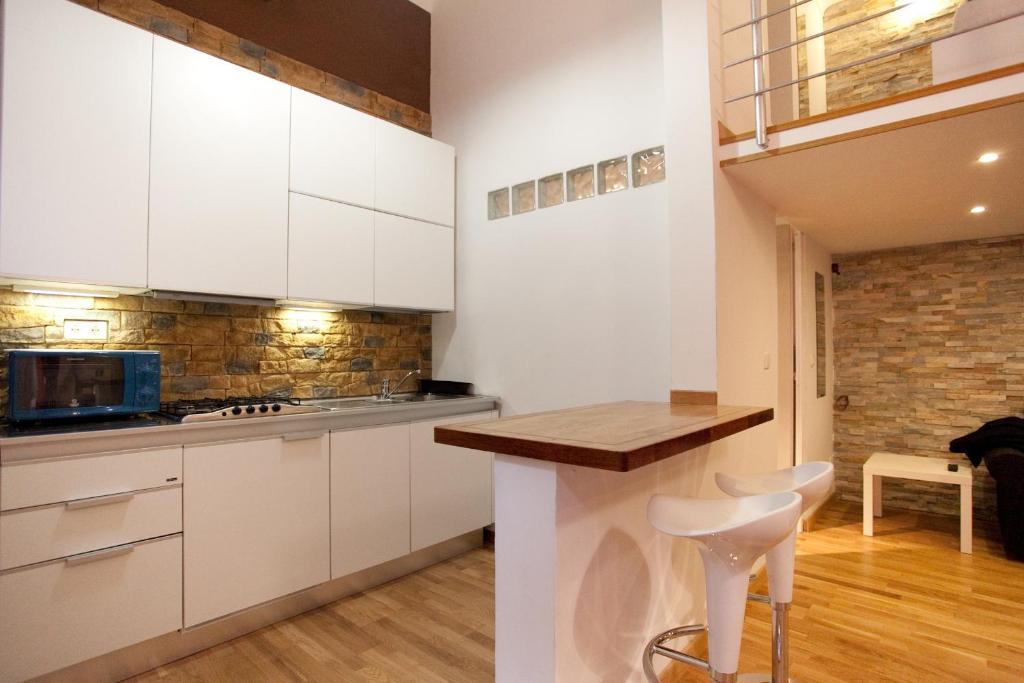 10 House Budget Stay Budapest Exterior photo